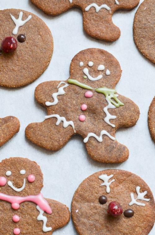 Easy Vegan Gingerbread Cookies!