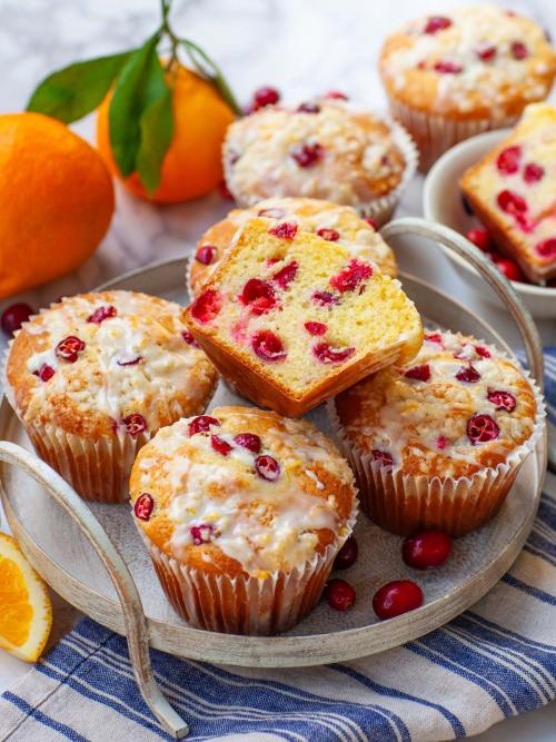 The Best Orange Cranberry Muffins Recipe (video)