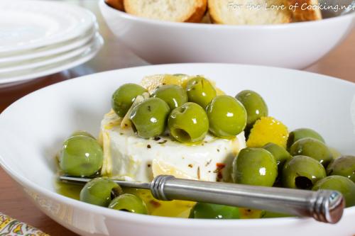 Marinated Olives &amp; Goat Cheese with Garlic Crostini