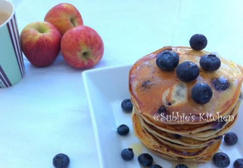 Blueberry Buttermilk Pancakes-(Eggless)
